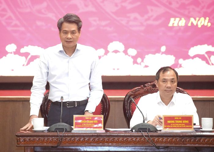 Phó Trưởng ban Tuyên giáo và Dân vận Trung ương Nguyễn Quang Đức phát biểu tại hội nghị. Ảnh: Phạm Hùng