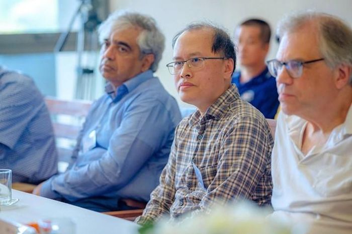 GS. Đàm Thanh Sơn (giữa) tại Hội thảo.