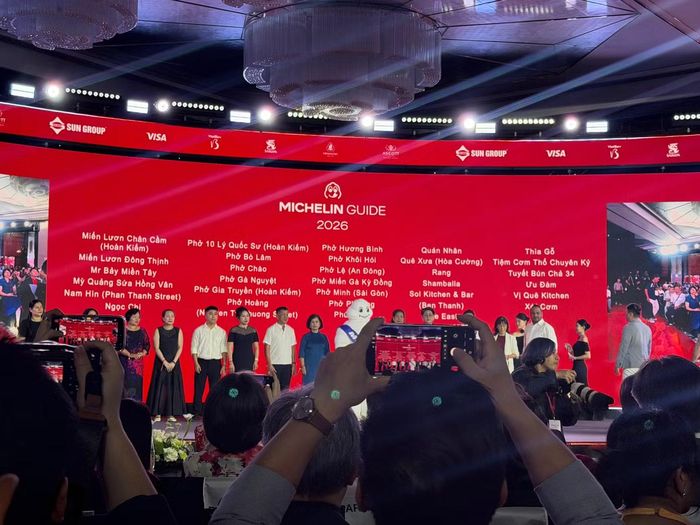 Hàng loạt các quán phở quen được gọi tên trong danh sách tuyển chọn Michelin Selected.