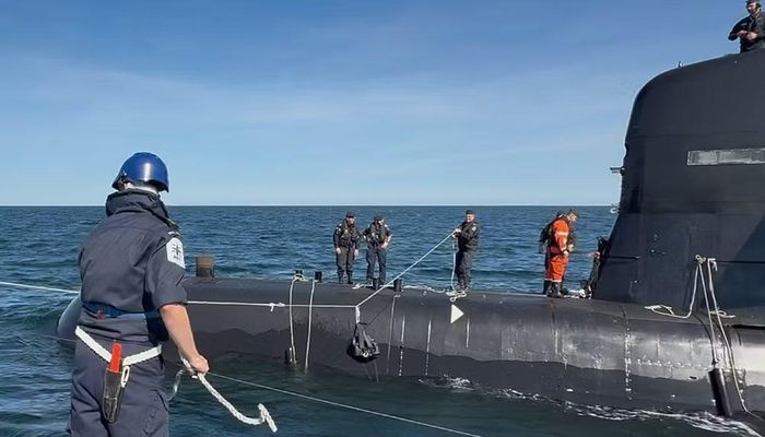 Nếu thương vụ cho thuê HMS Södermanland được hoàn tất, Ba Lan không chỉ duy trì được lực lượng tàu ngầm trong giai đoạn chuyển tiếp mà còn có cơ hội đào tạo thủy thủ đoàn trên một nền tảng sử dụng nhiều công nghệ tương đồng với A26.
