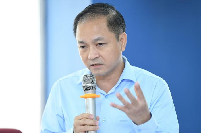  Phó cục trưởng Đào Duy Anh nhấn mạnh nhiên liệu sinh học được xem là giải pháp giúp nâng cao tính tự chủ về năng lượng. Ảnh: Tiền Phong. 
