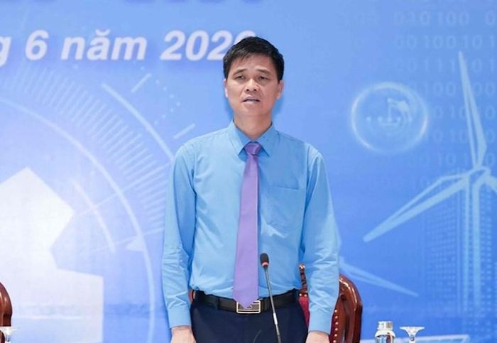 Phó Chủ tịch Tổng Liên đoàn Lao động Việt Nam Ngọ Duy Hiểu lý giải đề xuất nghỉ thêm 2 ngày dịp Quốc khánh. Ảnh: Hữu Chánh