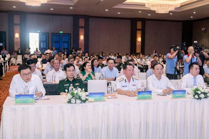 Đại biểu tham dự hội thảo