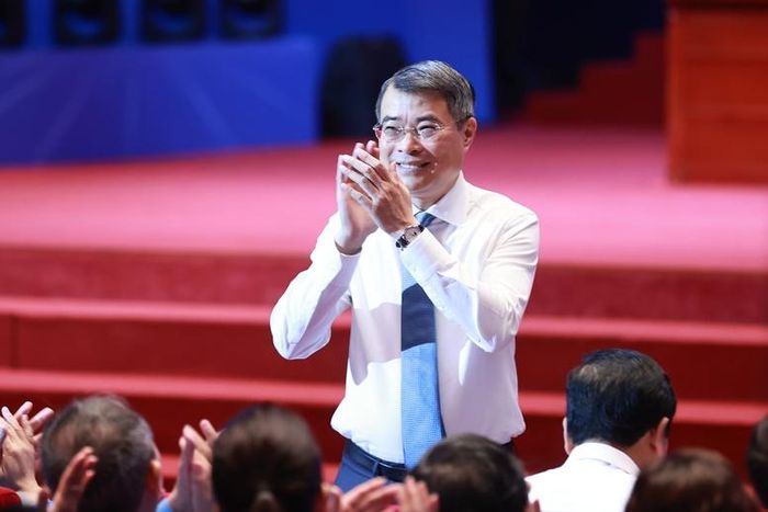 Thủ tướng Lê Minh Hưng tại Chương trình trao đổi, thảo luận với đại biểu dự Đại hội XIV Công đoàn Việt Nam - Ảnh: VGP/Nhật Bắc