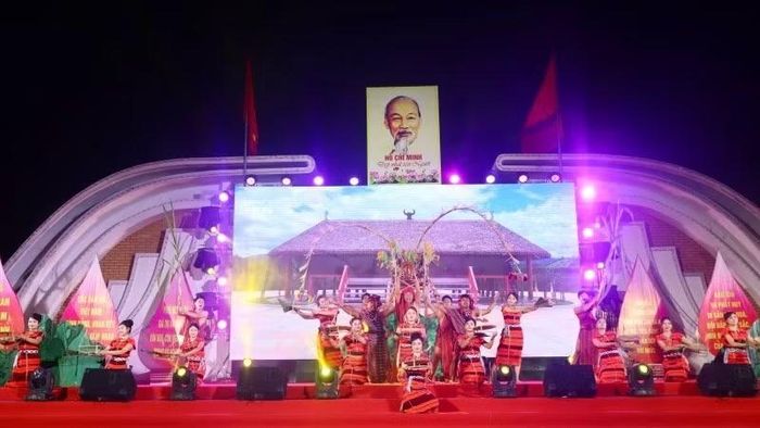 Lễ hội Ẩm thực truyền thống diễn ra trong không gian rộn ràng của Ngày hội Văn hóa, Thể thao và Du lịch các dân tộc miền núi thành phố Huế lần thứ I năm 2026.