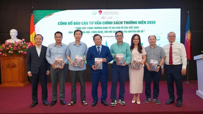 Công bố chuỗi ấn phẩm tư vấn chính sách thường niên 2026, thuộc bản quyền của Trường đại học Kinh tế.