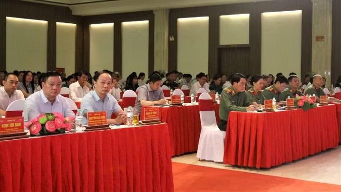 Các đại biểu tham dự Hội nghị.
