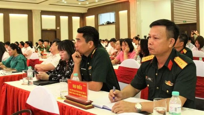 Có hơn 300 đại biểu tham gia Hội nghị.