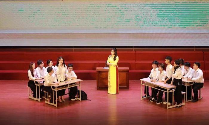 Tiểu phẩm sân khấu hóa của sinh viên Trường đại học Thủy lợi.