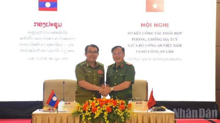 Tăng cường công tác phối hợp phòng, chống ma túy giữa Bộ Công an Việt Nam và Bộ Công an Lào.