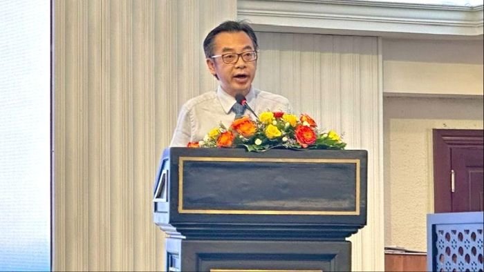 Ông Phạm Minh Mẫn trình bày nội dung đề án. Ảnh: THANH HIỀN