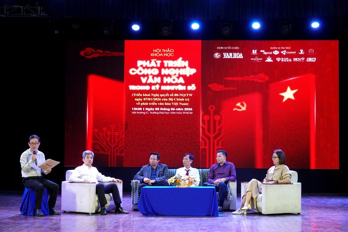  Phiên thảo luận "Bứt phá để phát triển công nghiệp văn hóa trong kỷ nguyên số". Ảnh: THÚY BÌNH 