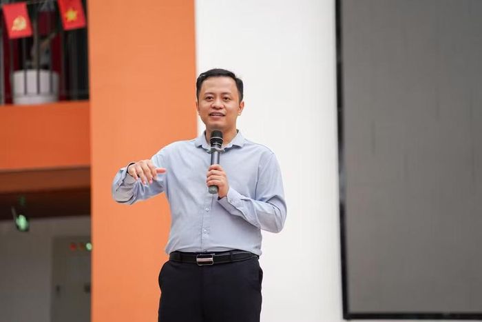 ThS Lê Trung Kiên là chuyên gia tâm lý học có nhiều năm kinh nghiệm.