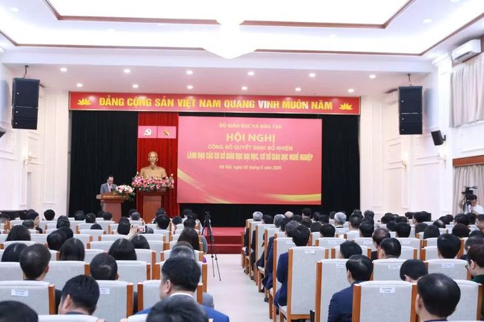 Toàn cảnh Hội nghị.