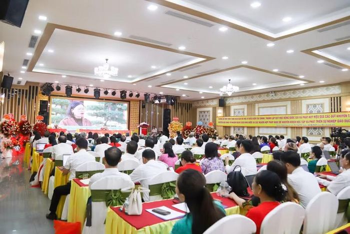 Toàn cảnh Đại hội.