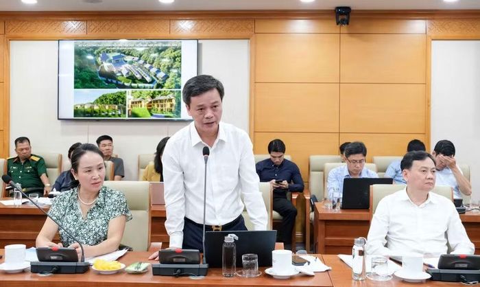 Đại diện Bộ GD&amp;ĐT phát biểu tại buổi làm việc.