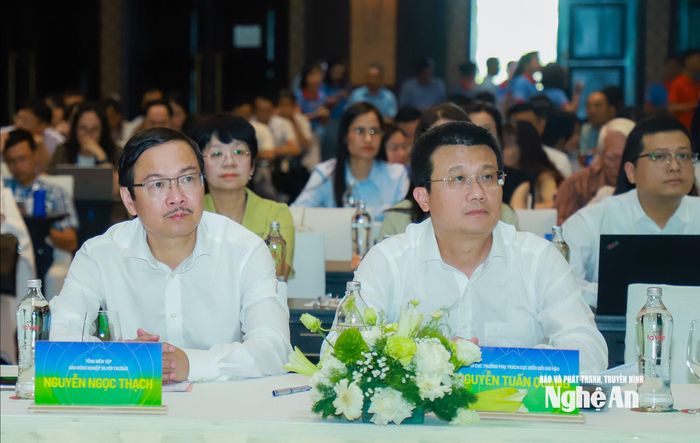 Các đại biểu dự diễn đàn. Ảnh: Thành Duy