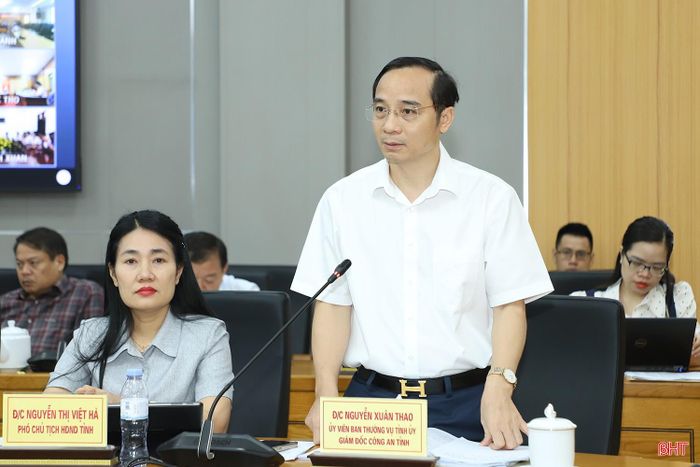 Giám đốc Công an tỉnh Nguyễn Xuân Thao thông tin tình hình an ninh trật tự trên địa bàn.