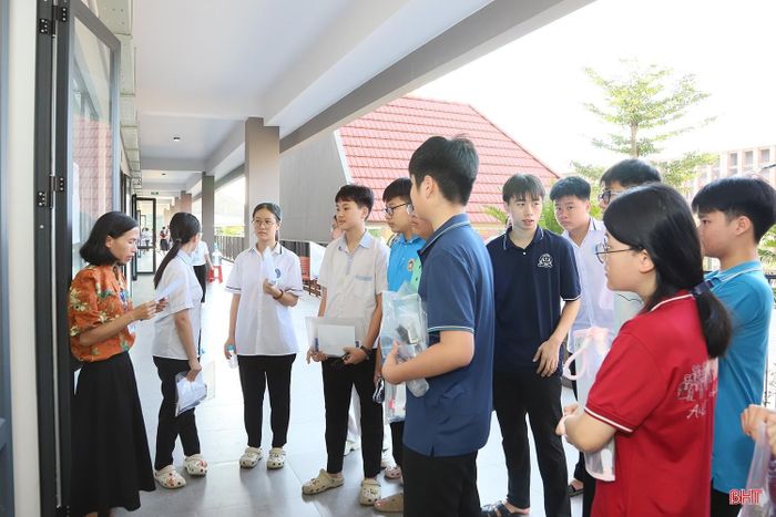 Kỳ thi vào lớp 10 THPT không chuyên và THPT Chuyên Hà Tĩnh năm học 2026 - 2027 diễn ra ngày 25 - 26/5.