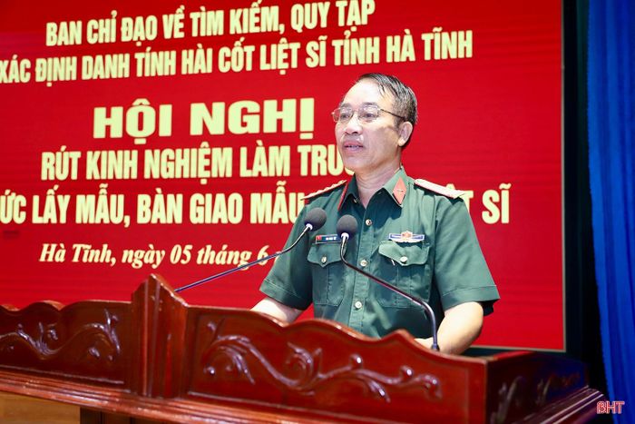 Đại tá Mai Ngọc Việt - Phó Chính ủy Bộ CHQS tỉnh kết luận hội nghị.