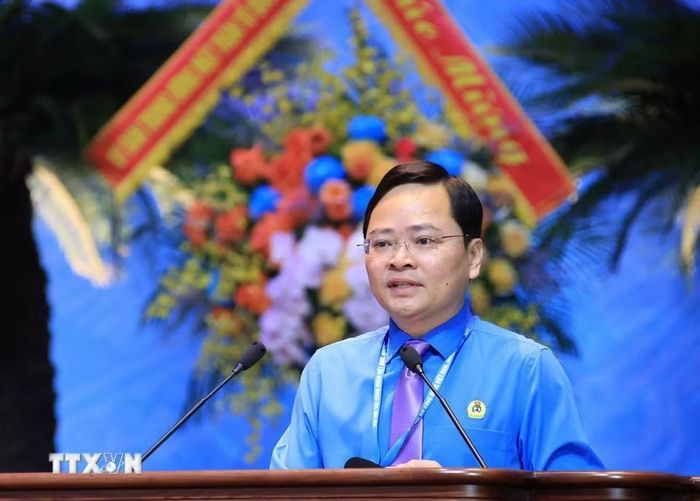 Đồng chí Nguyễn Anh Tuấn, Ủy viên Ban Chấp hành Trung ương Đảng, Chủ tịch Tổng Liên đoàn Lao động Việt Nam phát biểu. (Ảnh: Tuấn Anh/TTXVN)