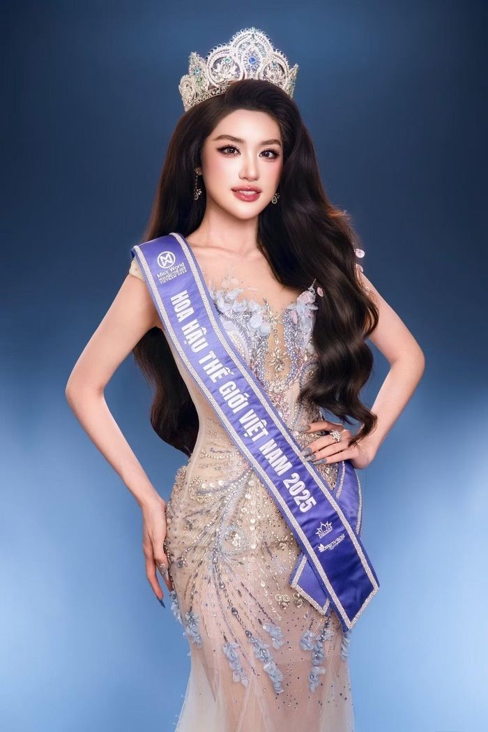 Người đẹp sở hữu nền tảng học vấn ấn tượng khi tốt nghiệp loại Giỏi chuyên ngành Kinh doanh Quốc tế. (Ảnh: BTC)