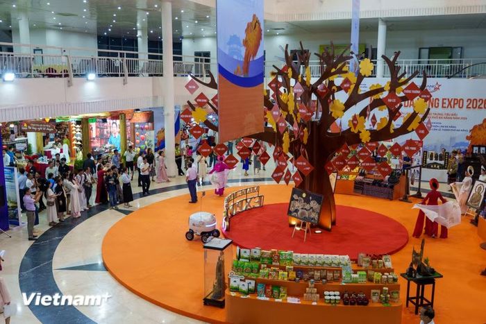 Hình minh họa triển lãm sản phẩm đặc trưng, tiêu biểu định hướng xuất khẩu thành phố Đà Nẵng được tổ chức tháng 4/2026. (Ảnh: Thanh Phong/Vietnam+)
