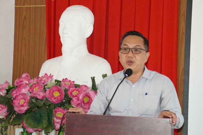 Ông Nguyễn Thành Hòa, Phó Giám đốc Trung tâm Chuyển đổi số TP Hồ Chí Minh phát biểu tại hội thảo gần đây.