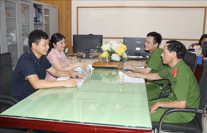 Nhiều doanh nghiệp trên địa bàn xã Thanh Lâm (Ninh Bình) sẵn sàng đồng hành trong việc tạo cơ hội việc làm cho người hoàn lương sau khi được tuyên truyền về mục đích, ý nghĩa nhân văn của mô hình Phiên chợ “Xanh lại ước mơ”.