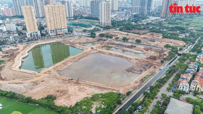 Dự án đầu tư xây dựng hồ đầu mối Mễ Trì (Đồng Bông 2) thuộc phường Đại Mỗ có diện tích khoảng 12 ha, tổng đầu tư khoảng 370 tỷ đồng được khởi công vào tháng 1/2026.