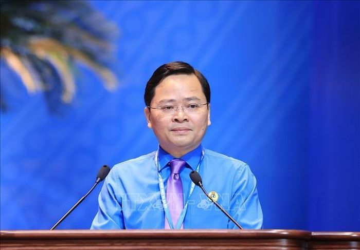 Đồng chí Nguyễn Anh Tuấn, Ủy viên Trung ương Đảng, Chủ tịch Tổng Liên đoàn Lao động Việt Nam phát biểu. Ảnh: Tuấn Anh/TTXVN.