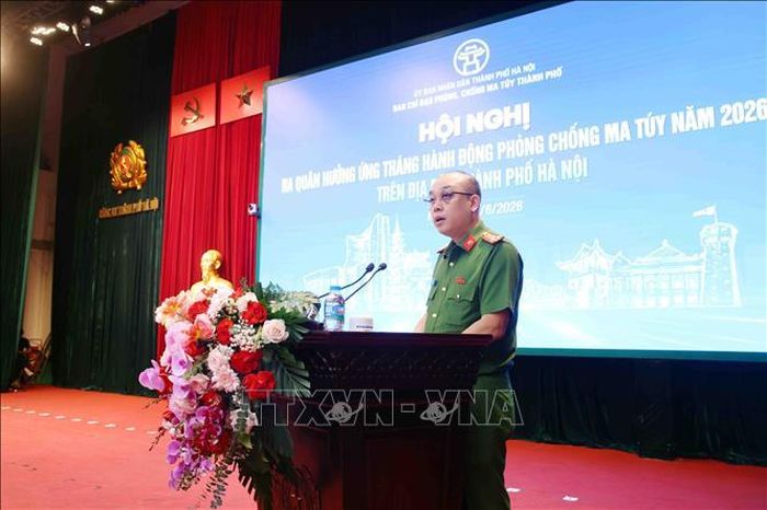 Đại tá Nguyễn Đức Long, Phó Giám đốc Công an Hà Nội, Phó Trưởng ban Thường trực Ban Chỉ đạo phòng, chống ma túy thành phố Hà Nội phát biểu khai mạc. Ảnh: Phạm Kiên/TTXVN.