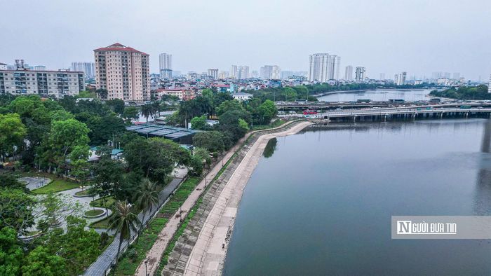 Công viên Bắc Linh Đàm (phường Hoàng Liệt) sau cải tạo đã trở thành không gian sinh hoạt cộng đồng khang trang hơn với hệ thống cây xanh, đường dạo và hồ nước được chỉnh trang đồng bộ.