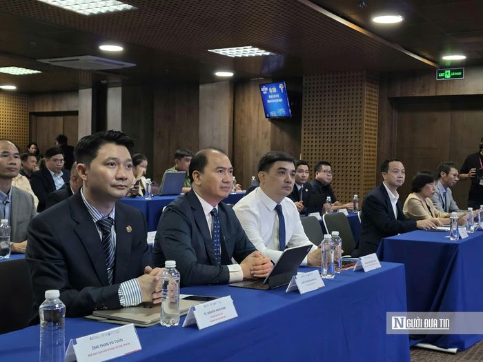 Đại biểu tham dự chương trình