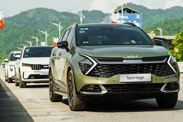 Sau gần 4 năm có mặt trên thị trường, Kia Sportage chuẩn bị bước sang bản nâng cấp giữa vòng đời.