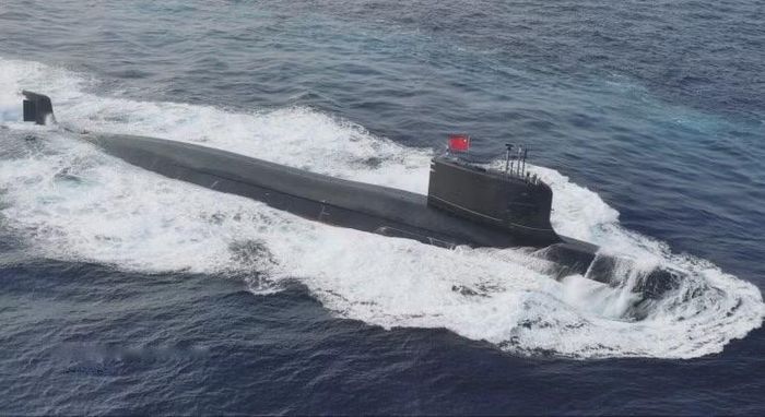 Tàu ngầm tấn công chạy bằng năng lượng hạt nhân lớp Type 093 của Trung Quốc. Ảnh: MW.
