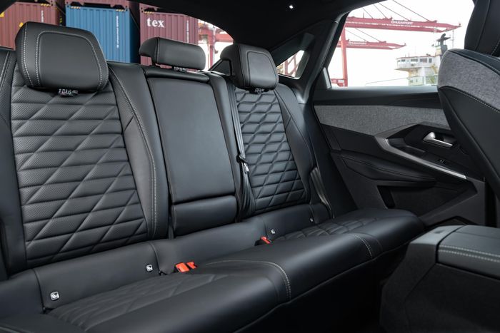 Nội thất của Peugeot 3008 thế hệ mới.