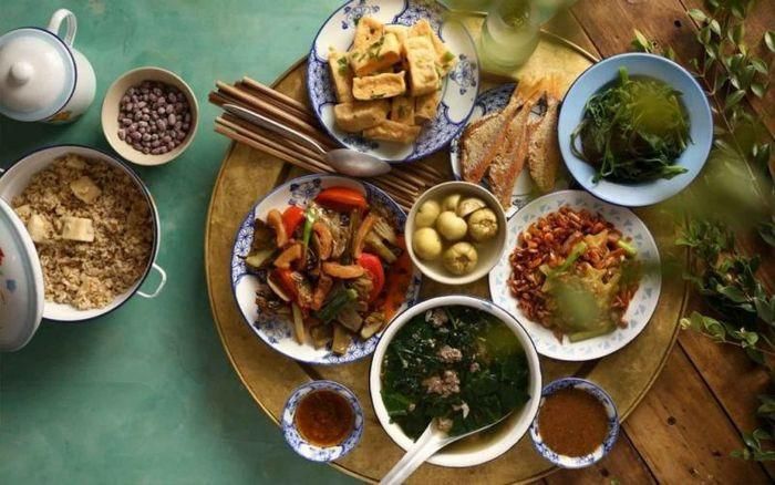 Bữa cơm quê đậm đà.
