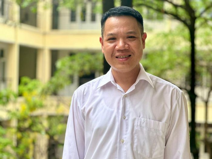 Tiến sĩ Cam Anh Tuấn, Trưởng khoa Lưu trữ học và Quản trị văn phòng, Trường ĐH Khoa học Xã hội và Nhân văn, ĐH Quốc gia Hà Nội