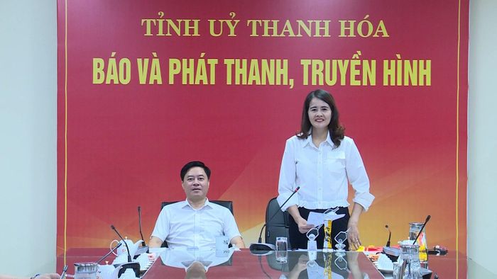 Phó Chủ tịch Thường trực Hội Nhà báo Việt Nam tỉnh Thanh Hóa Nguyễn Thị Thương giới thiệu về giải đấu.