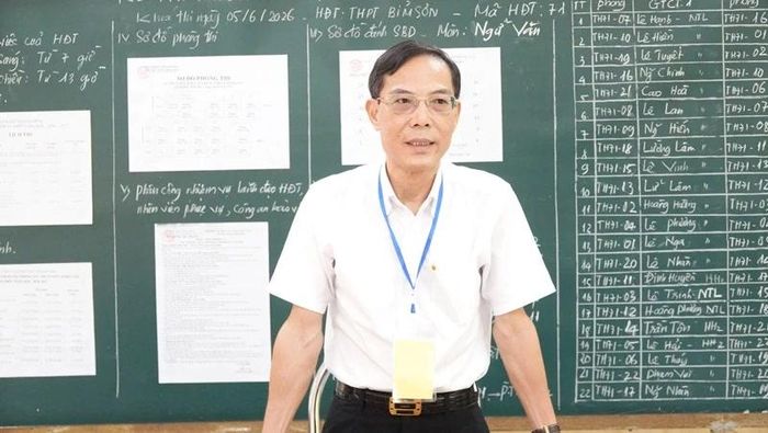 Đồng chí Phó Chủ tịch UBND tỉnh Đầu Thanh Tùng phát biểu chỉ đạo.