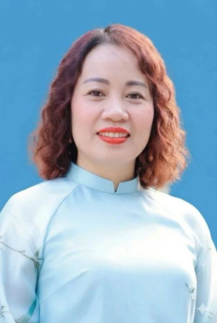Đồng chí Trịnh Thị Hoa.