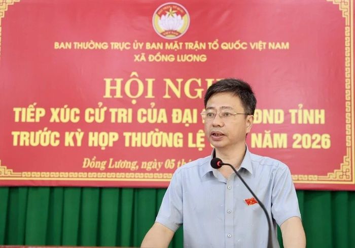 Đại diện Tổ đại biểu HĐND tỉnh thông báo tới cử tri dự kiến thời gian, nội dung chương trình kỳ họp thường lệ giữa năm 2026 của HĐND tỉnh.