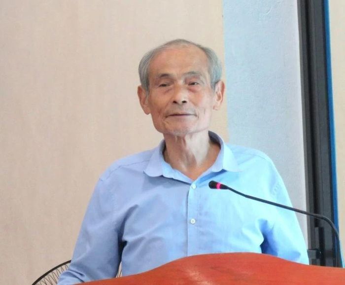 Cử tri kiến nghị tại hội nghị