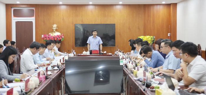 Ủy viên Trung ương Đảng, Phó trưởng Ban Tổ chức Trung ương Nguyễn Thành Tâm phát biểu tại buổi khảo sát.
