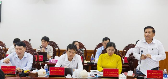Ủy viên Ban Thường vụ Tỉnh ủy, Bí thư Đảng ủy phường Rạch Giá Mai Hoàng Khởi phát biểu tại buổi khảo sát.