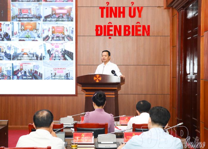 Bí thư Tỉnh ủy Trần Tiến Dũng phát biểu kết luận hội nghị.