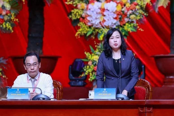 Bộ trưởng Bộ Y tế Đào Hồng Lan phát biểu. Ảnh: VGP/Nhật Bắc
