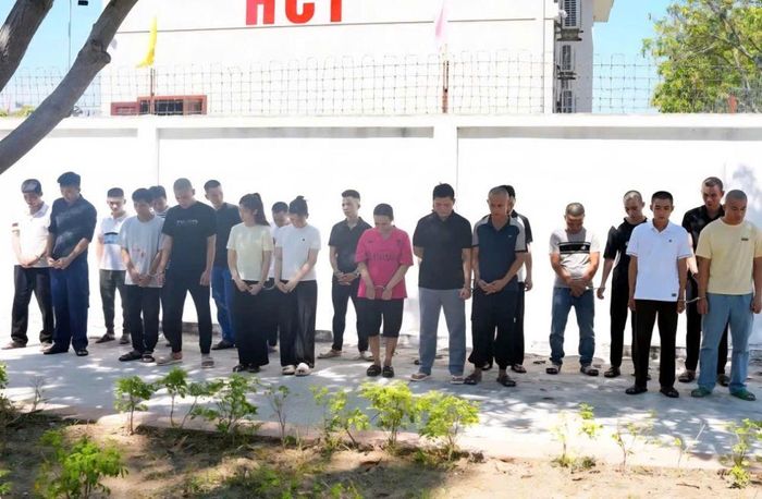 Các đối tượng bị bắt giữ trong chuyên án. Ảnh: Công an Nghệ An