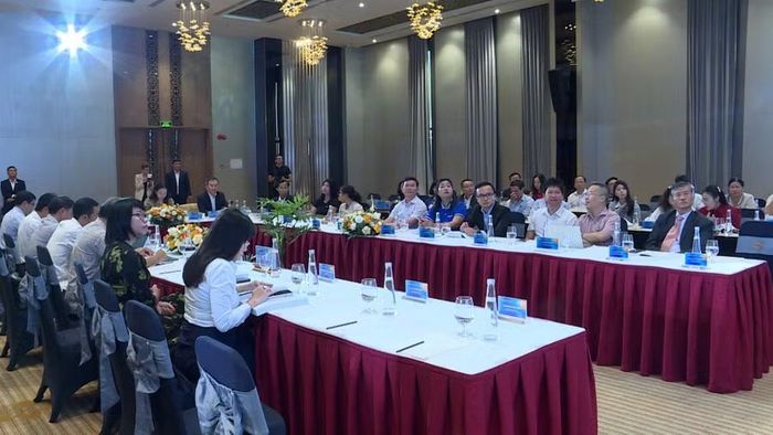  Các đại biểu tham dự hội thảo. Ảnh: Phi Long 